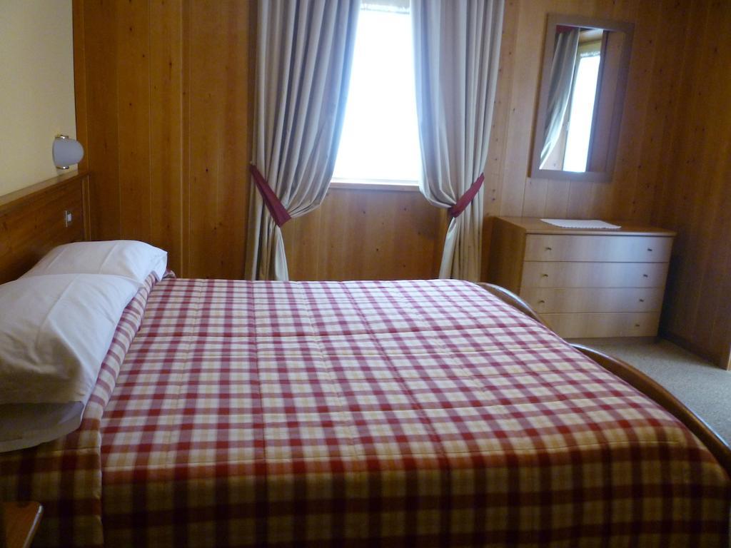 Hotel I Rododendri Valfurva Quarto foto